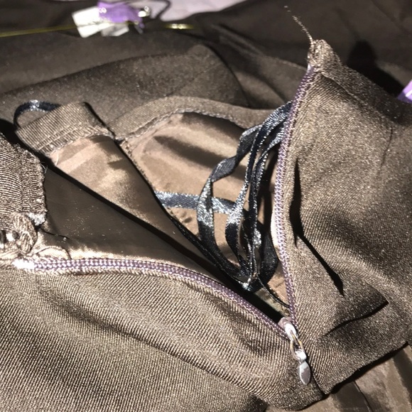 Olive Green Isabella Pants Suit - Size 8 - Picture 6 of 7